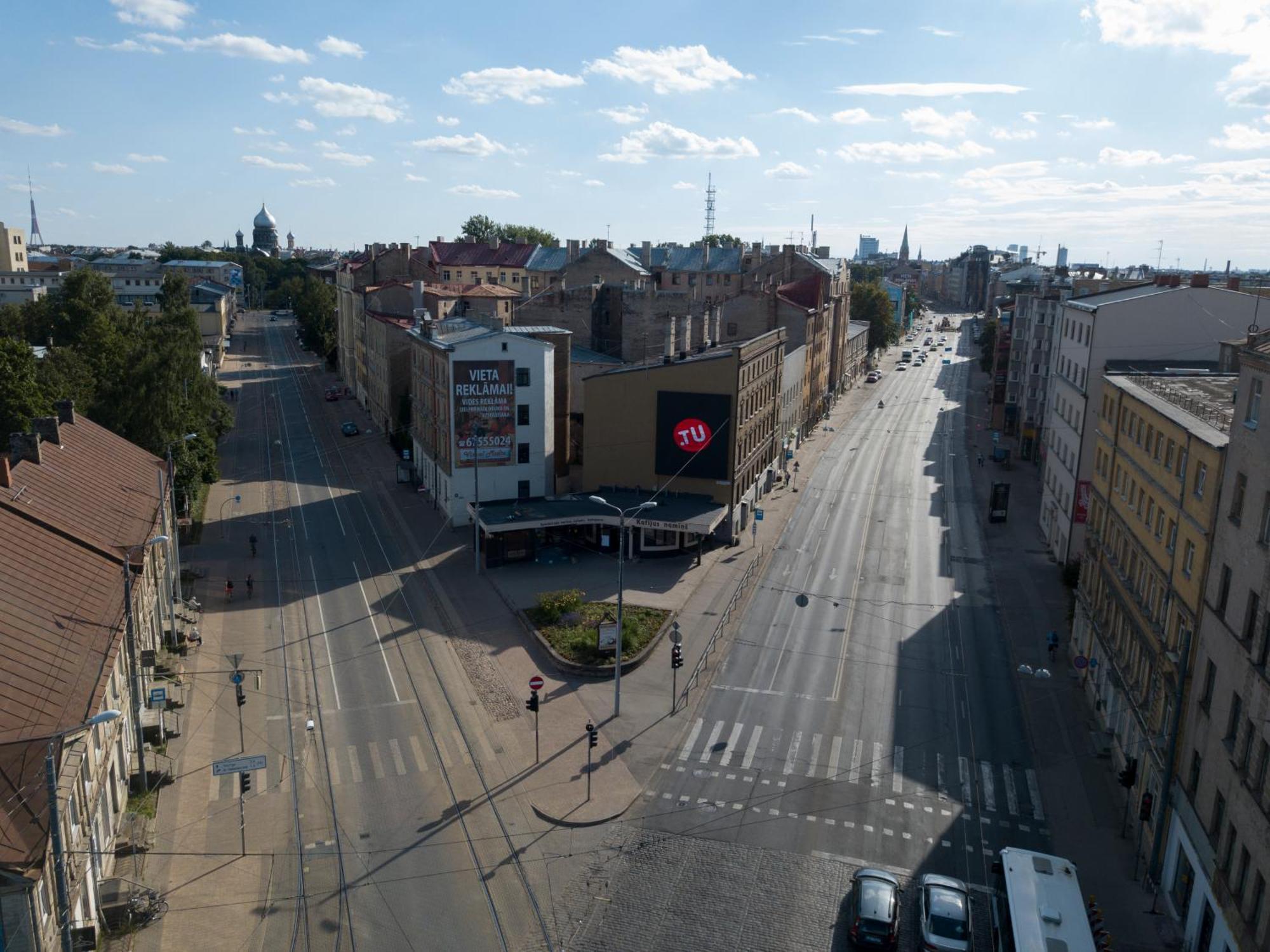 Aparthotel ريغا المظهر الخارجي الصورة Aerial view of the street