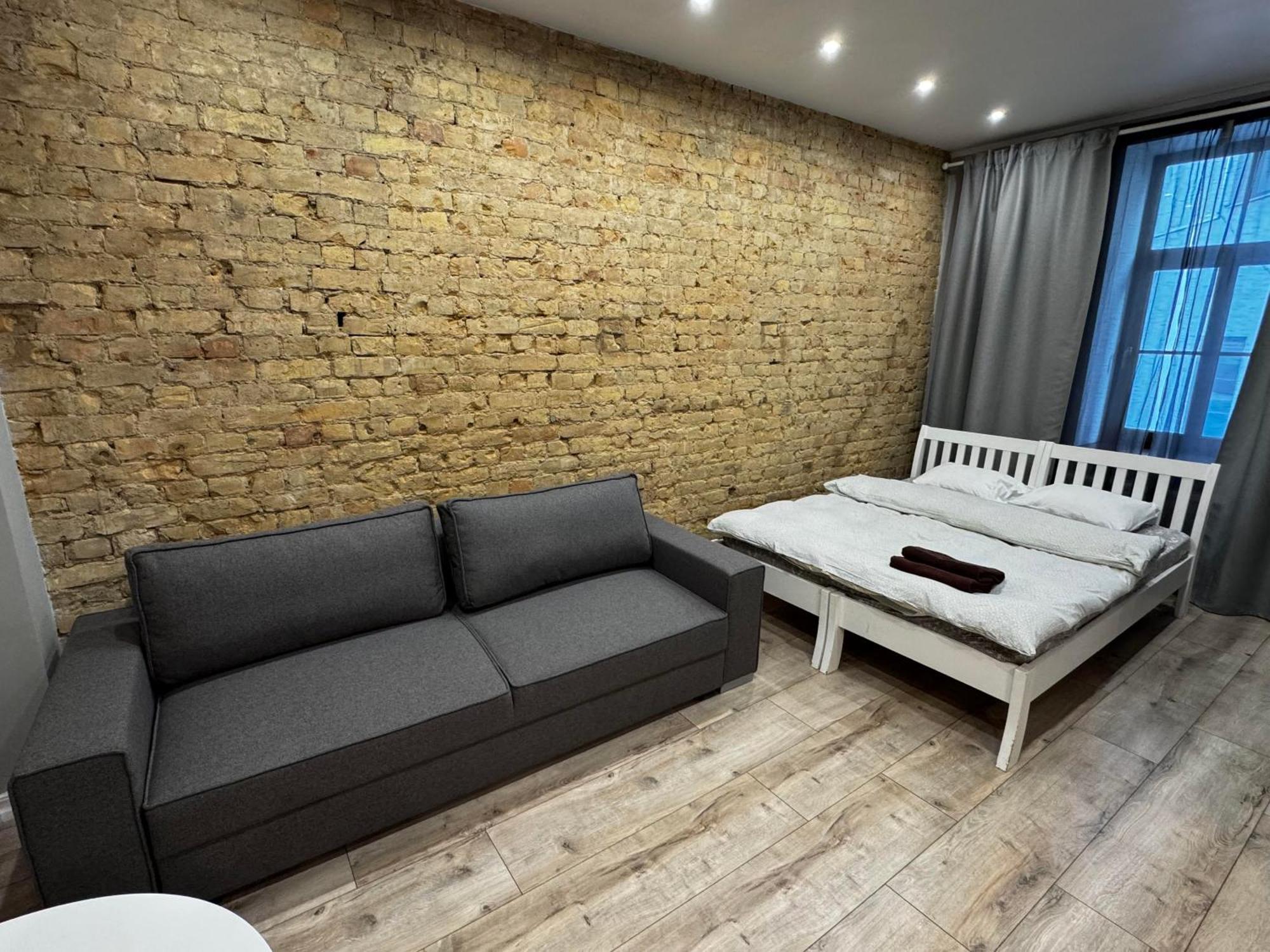 Aparthotel ريغا المظهر الخارجي الصورة A typical studio apartment
