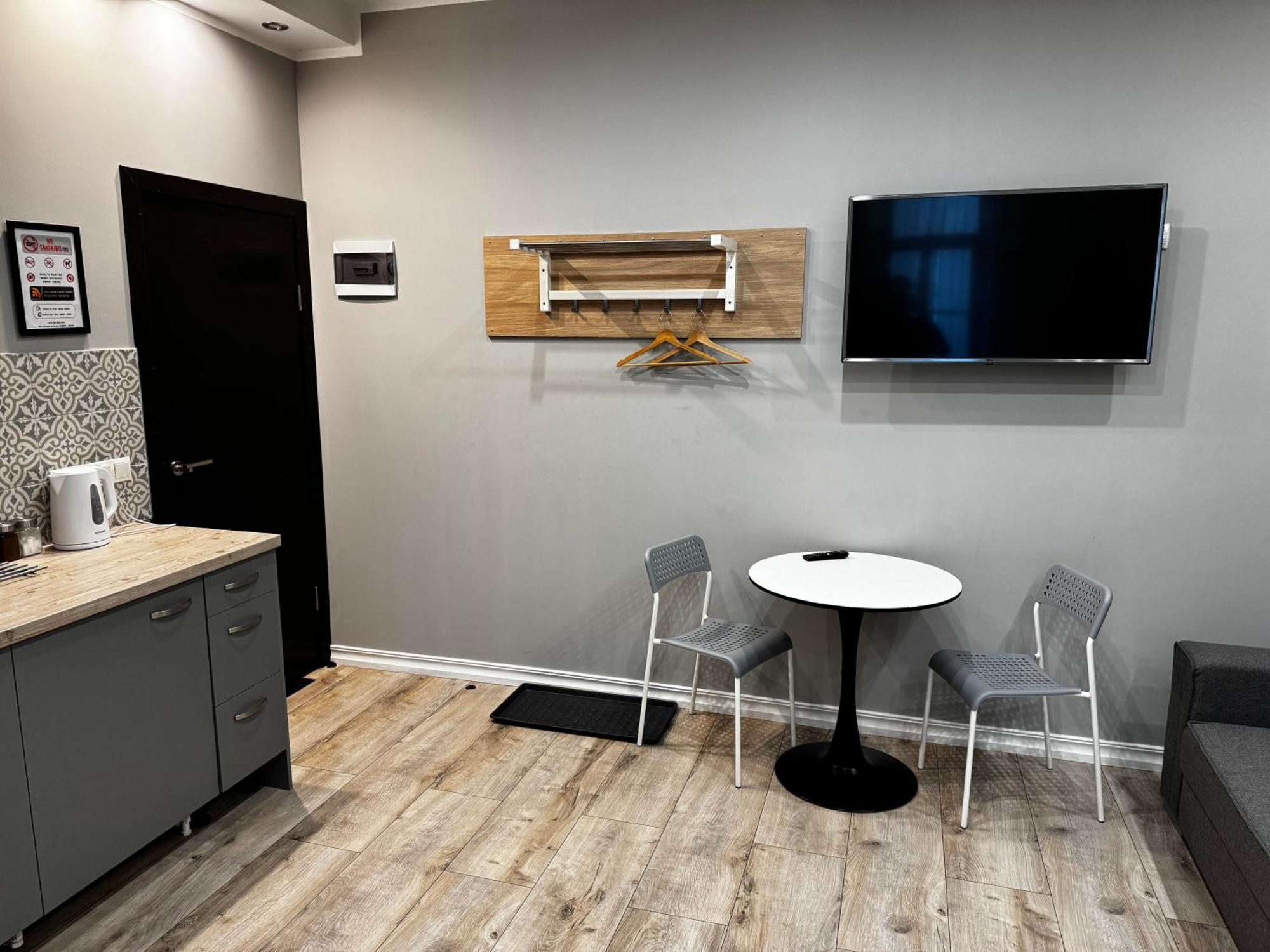 Aparthotel ريغا المظهر الخارجي الصورة A typical studio apartment
