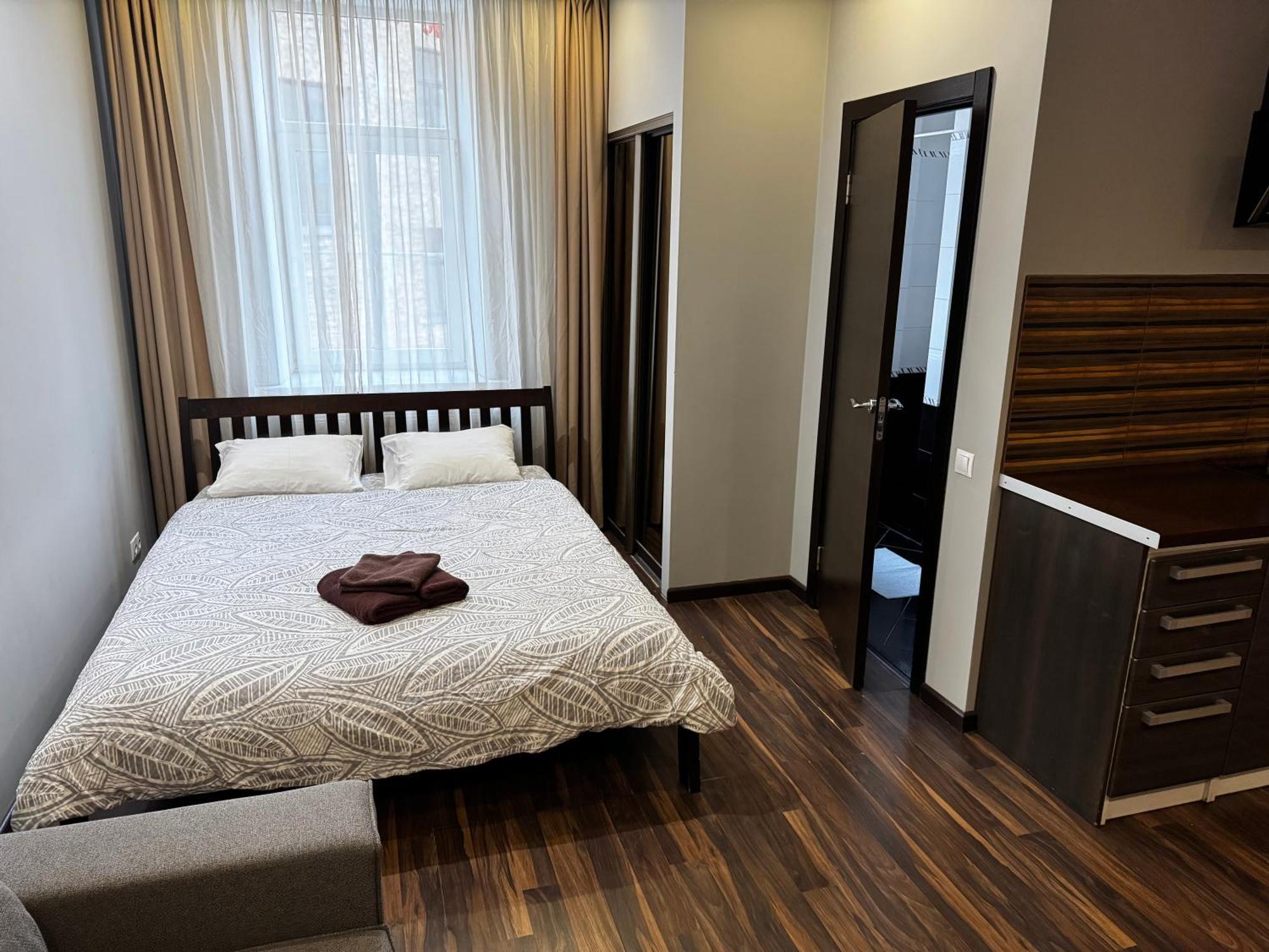 Aparthotel ريغا المظهر الخارجي الصورة A typical studio apartment